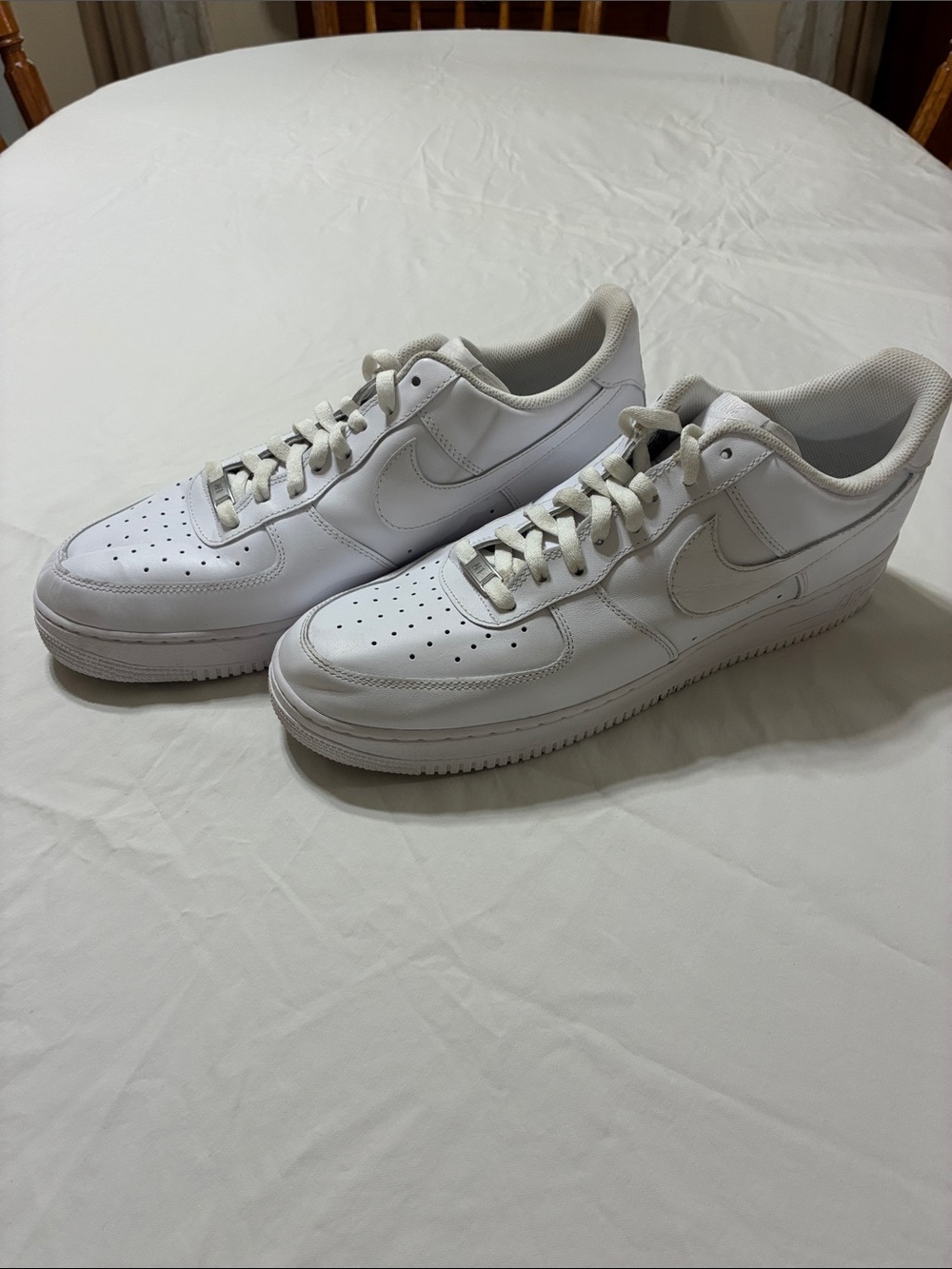 Men’s Nike Air Force One Sneaker Shoes (White)